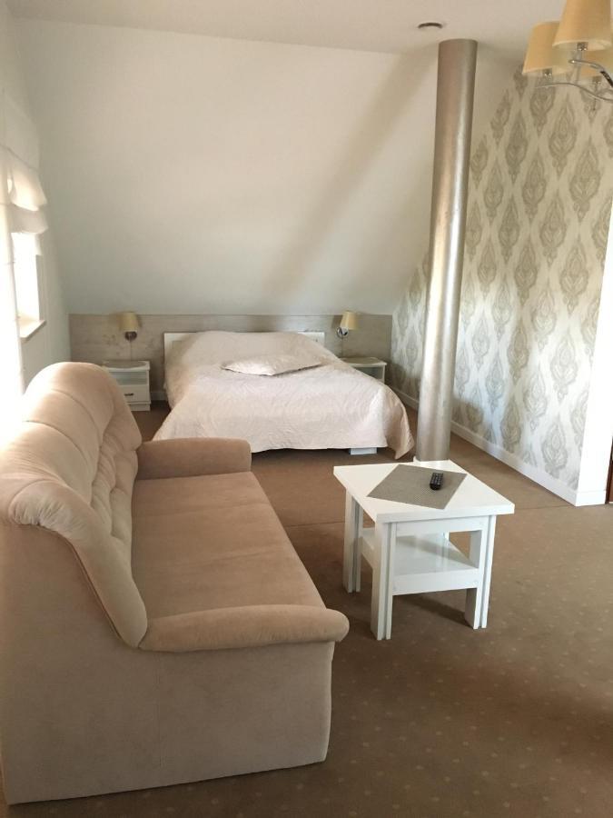 Hotel Magnolia Sitkowka-Nowiny Extérieur photo