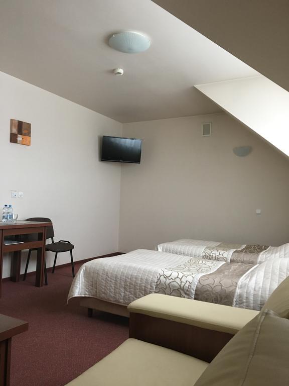 Hotel Magnolia Sitkowka-Nowiny Extérieur photo